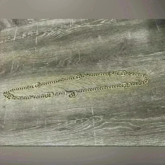 MK S/M Gold Tone Belt - Picture 2 of 3